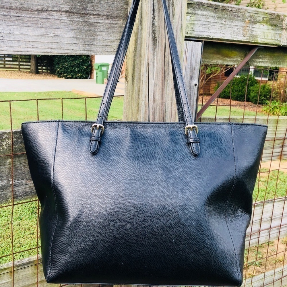 37142 Coach Black Turnlock Tote Purse Leather Bag - Picture 4 of 7